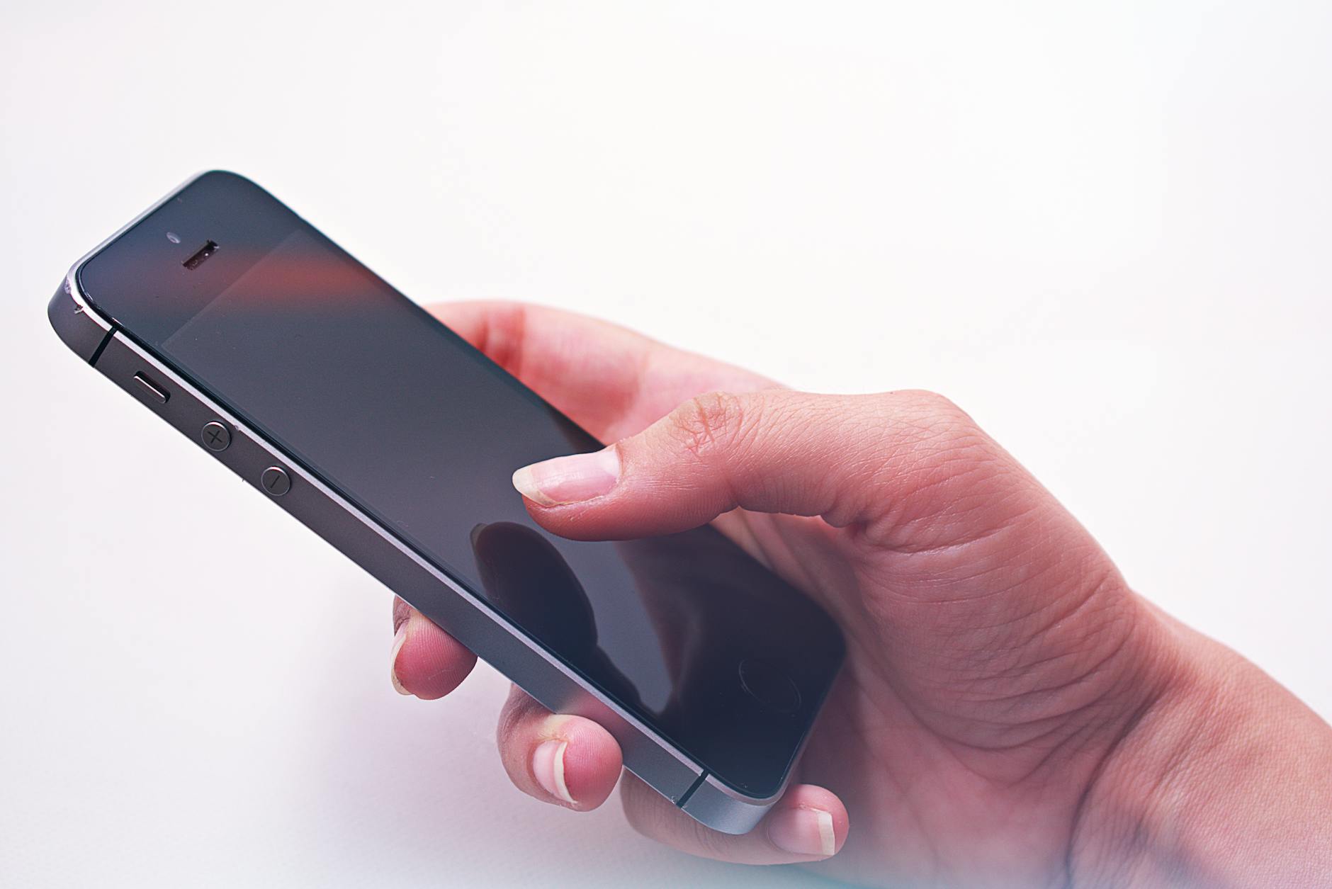 Smartphone displaying mobile hotspot connection settings